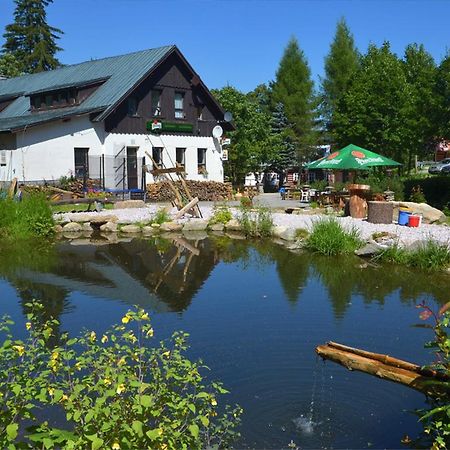 Penzion & Restaurant Pod Certakem Hotell Harrachov Exteriör bild